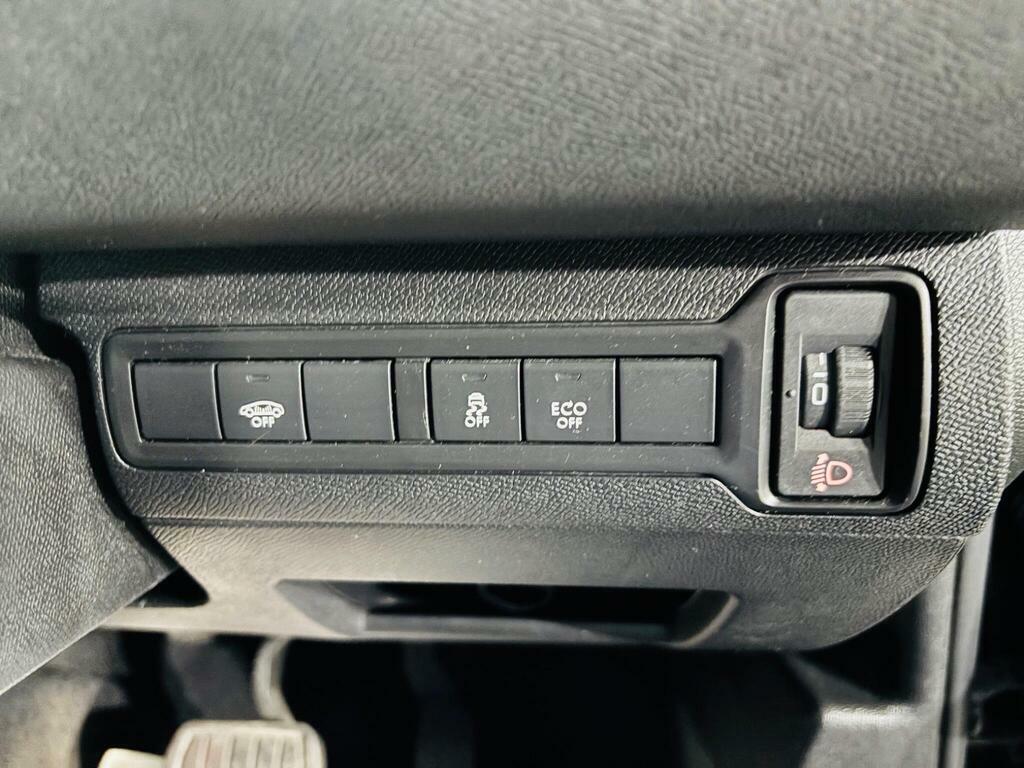 Peugeot 308 E-hdi Active White #16