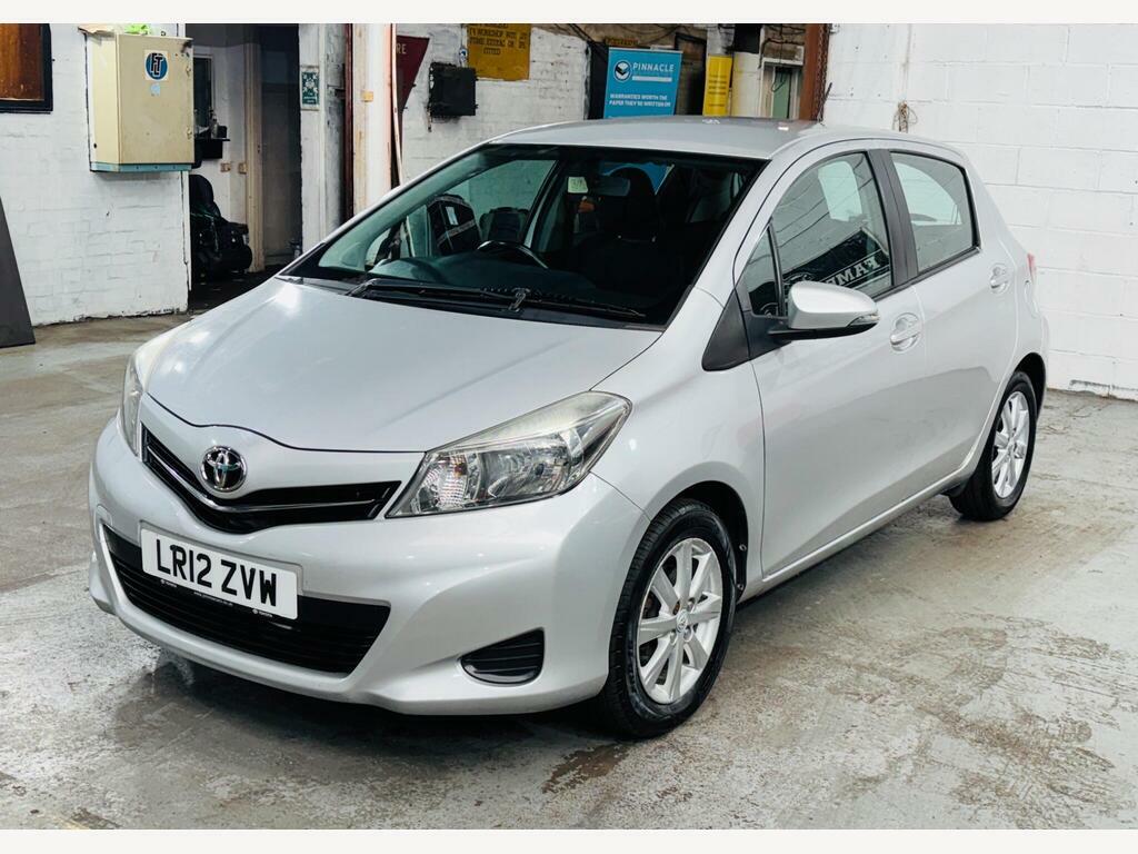 Toyota Yaris 1.33 Dual Vvt-i Tr Multidrive S Euro 5 LR12ZVW Silver #3