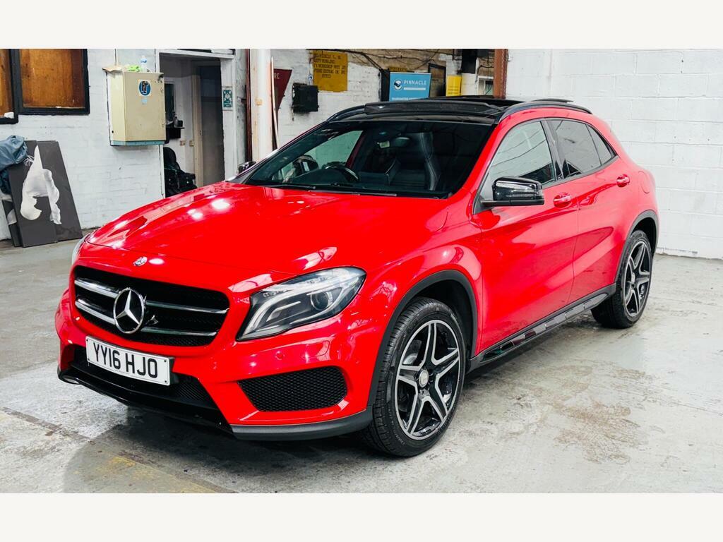 Mercedes-Benz GLA Class Gla 220 D #3