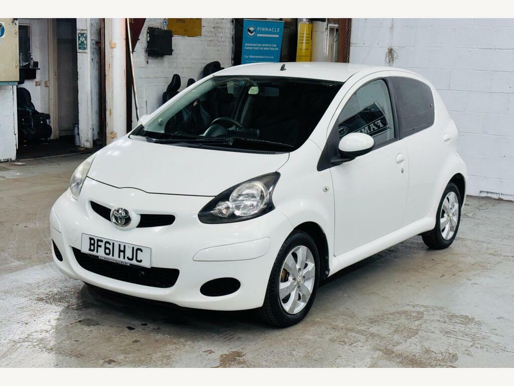 Toyota Aygo 1.0 Vvt-i Go Multimode Euro 5 White #3