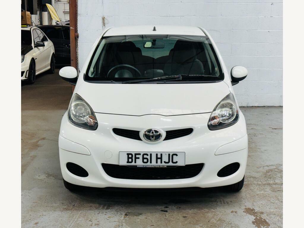 Toyota Aygo 1.0 Vvt-i Go Multimode Euro 5 White #2