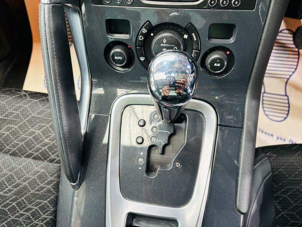 Peugeot 3008 1.6 Hdi Active 8X Services Grey #21