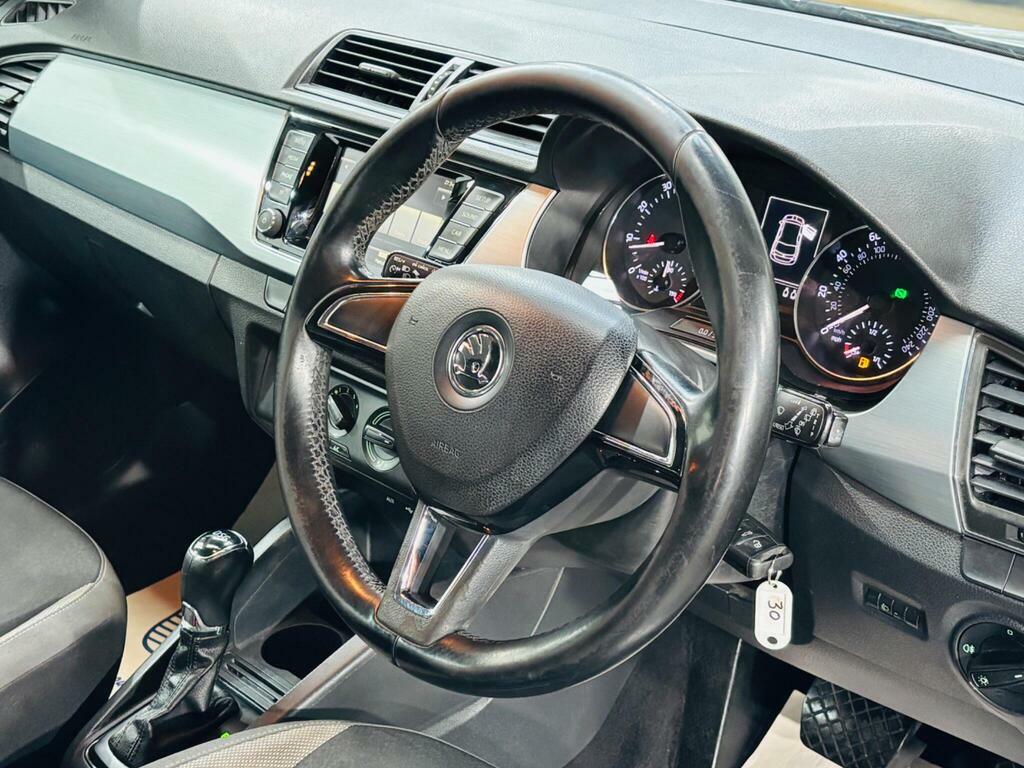 Skoda Fabia 1L S Silver #10