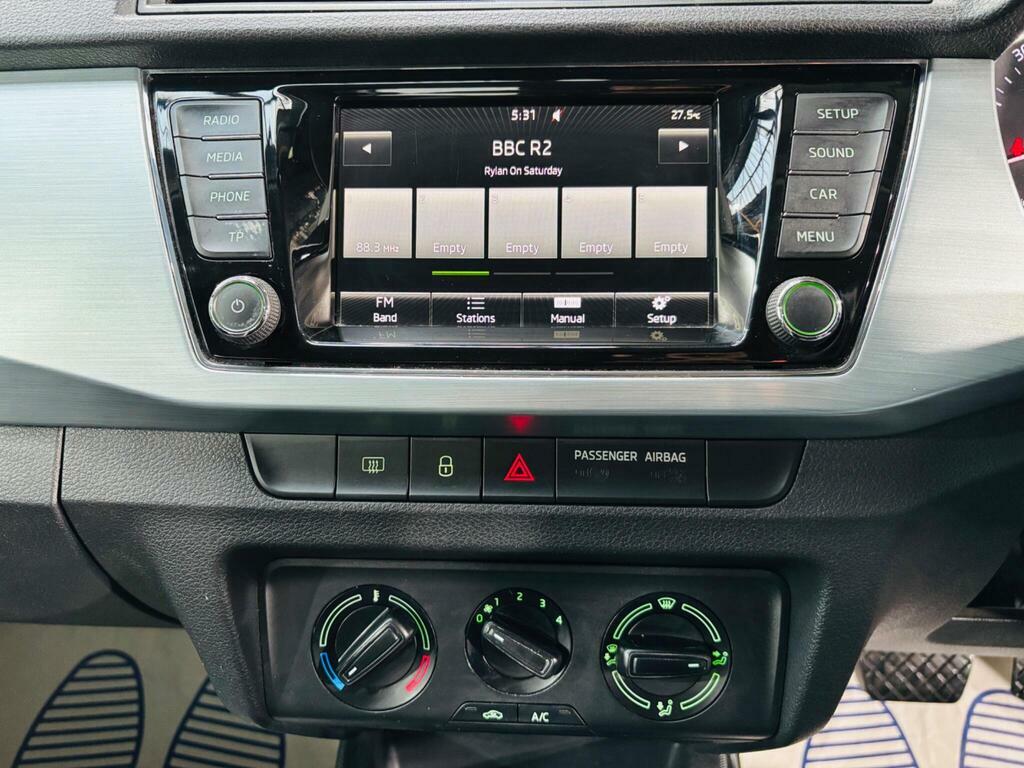 Skoda Fabia 1L S Silver #18