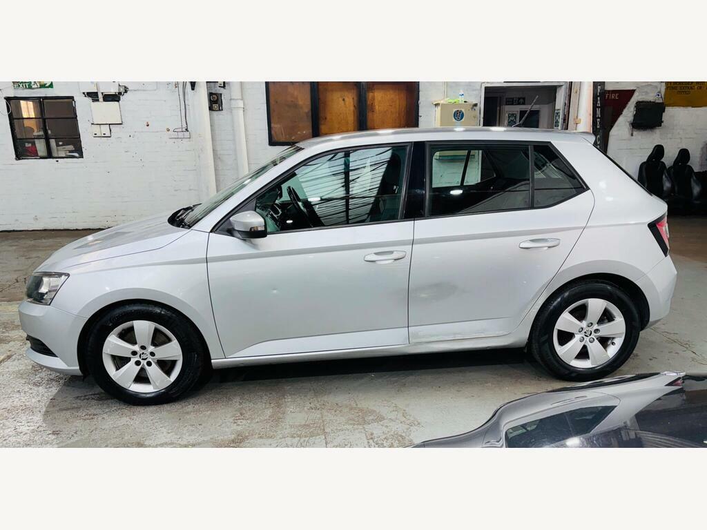 Skoda Fabia 1L S Silver #8