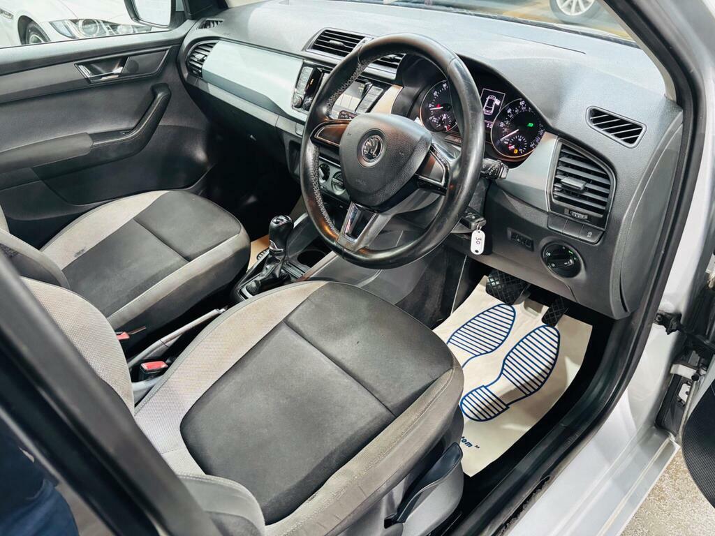 Skoda Fabia 1L S Silver #9