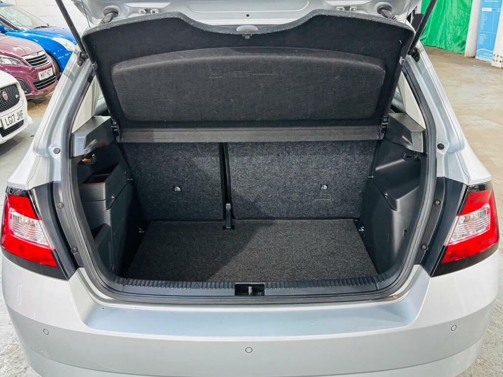 Skoda Fabia 1L S Silver #24