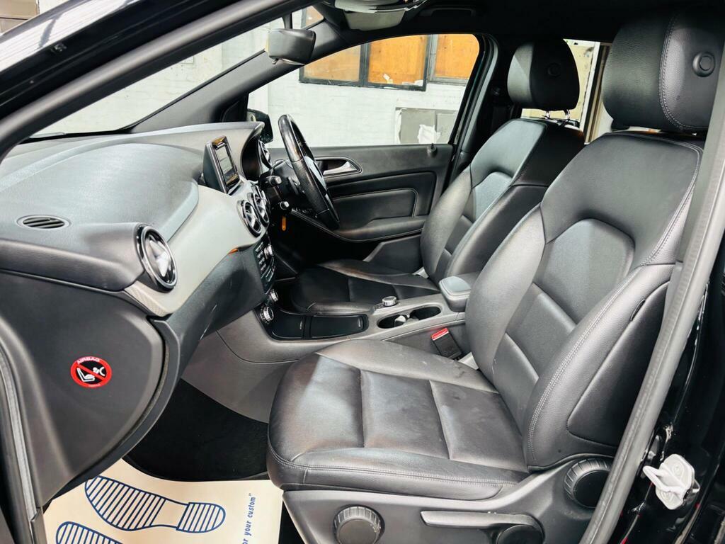 Mercedes-Benz B Class B180 Se Executive Red #12