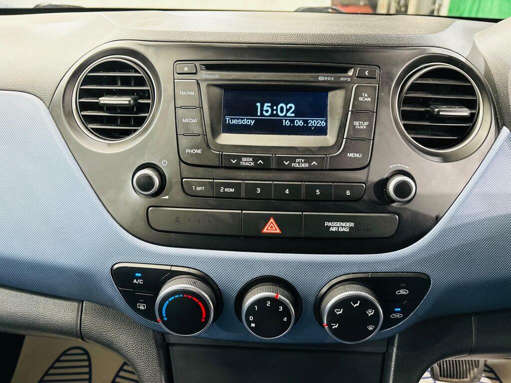 Hyundai I10 Se Silver #19