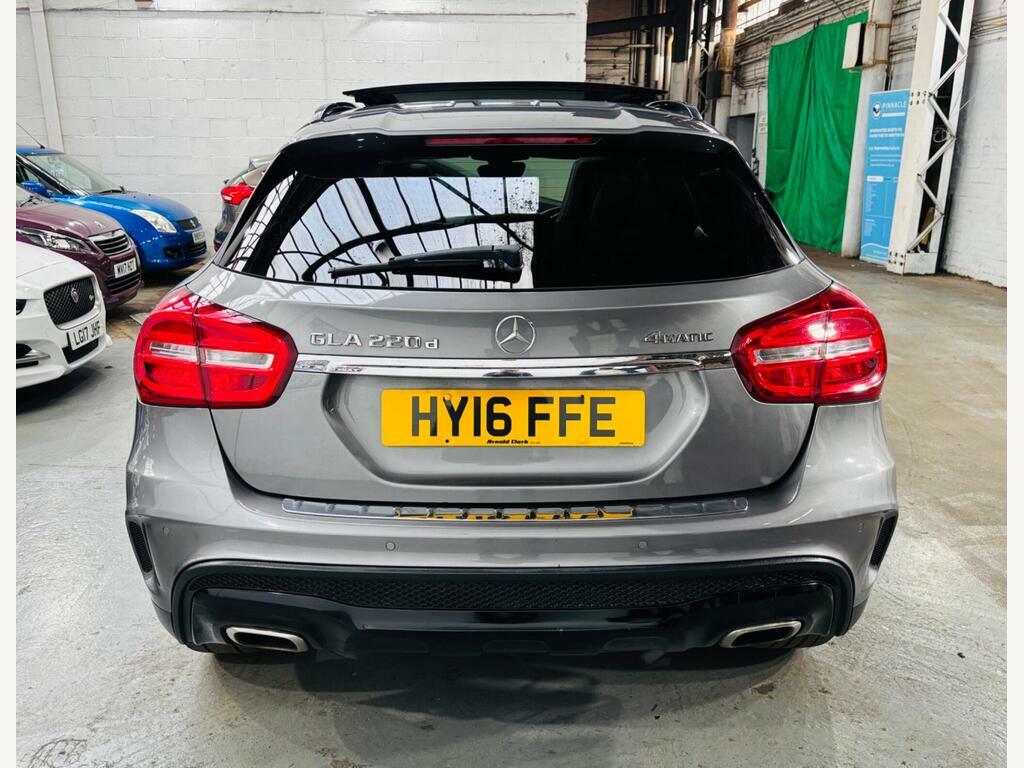 Mercedes-Benz GLA Class 2.1 Gla220d Amg Line Premium Plus 7G-dct 4Matic Grey #5