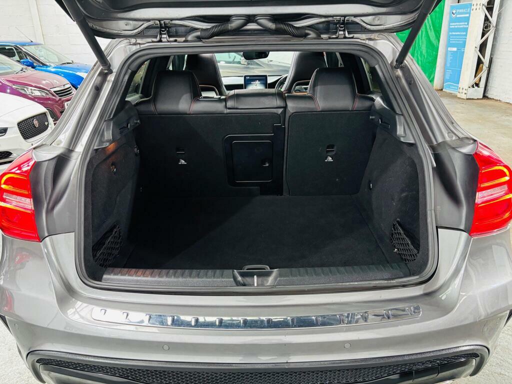 Mercedes-Benz GLA Class 2L Amg Line White #29