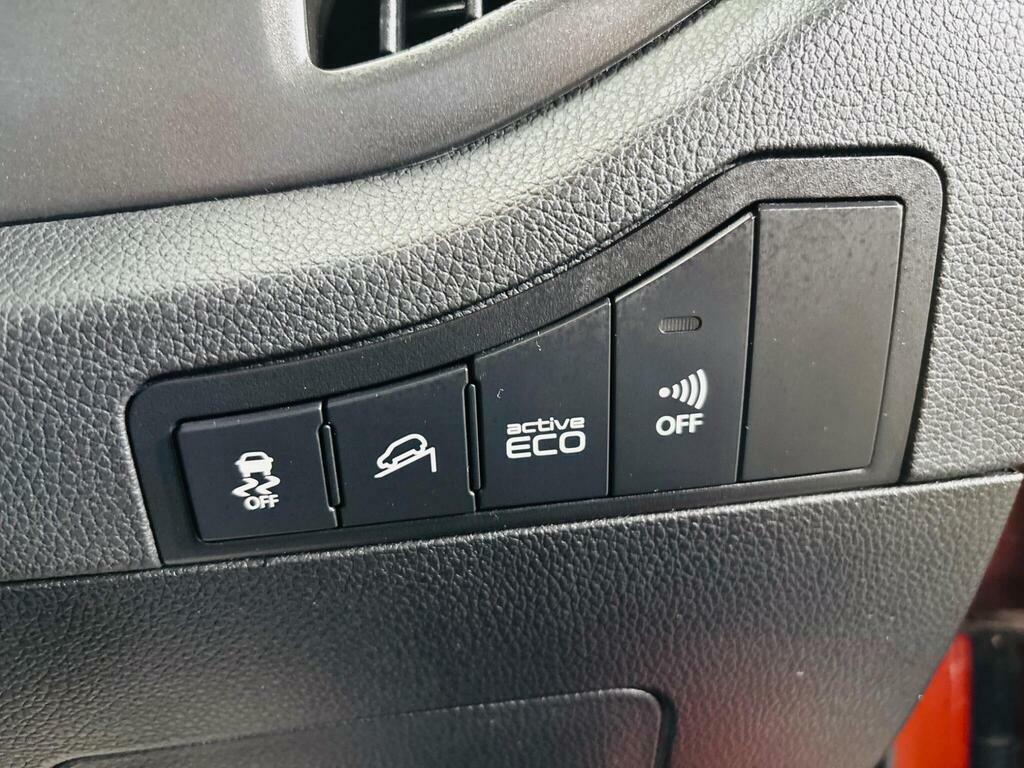 Kia Sportage Suv Silver #17