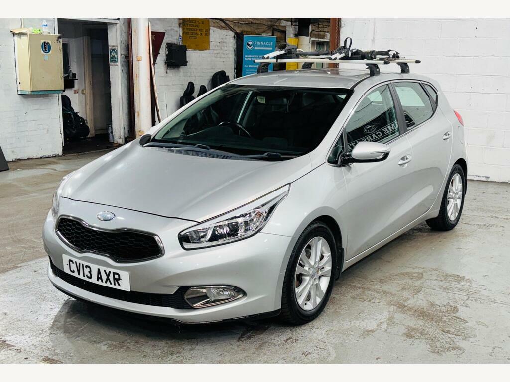 Kia Ceed 1.6 Crdi 2 Euro 5 Silver #3
