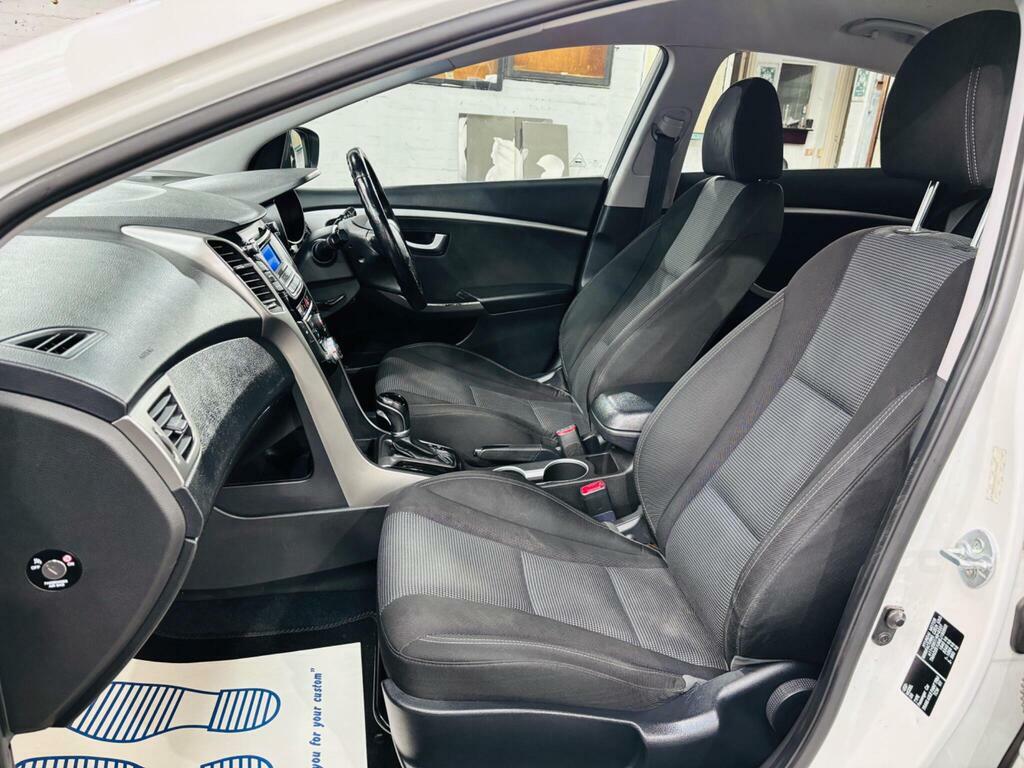Hyundai I30 1.6 Crdi Active Euro 5 White #13