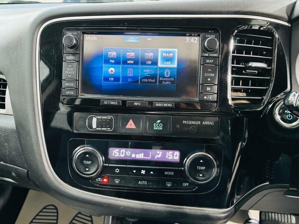 Mitsubishi Outlander 2.3 Di-d Gx 4 147 Bhp Grey #21