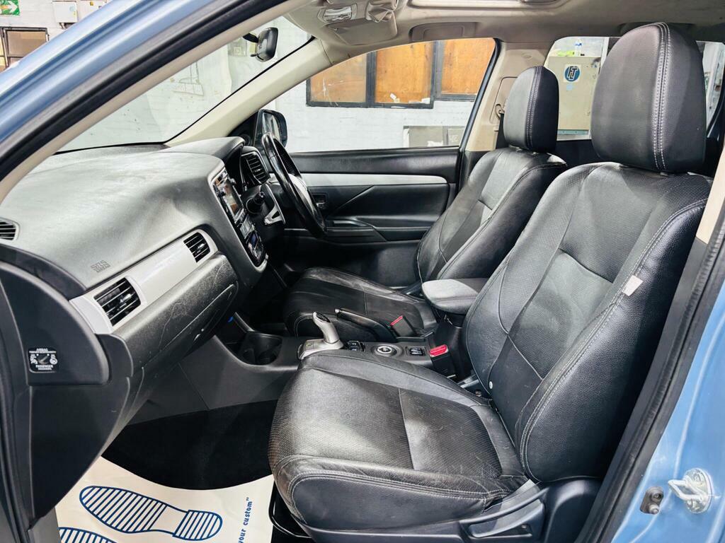 Mitsubishi Outlander 2.3 Di-d Gx 4 147 Bhp Grey #13