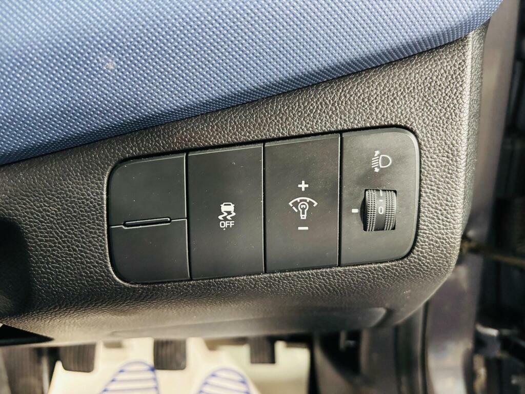 Hyundai I10 Premium Black #16