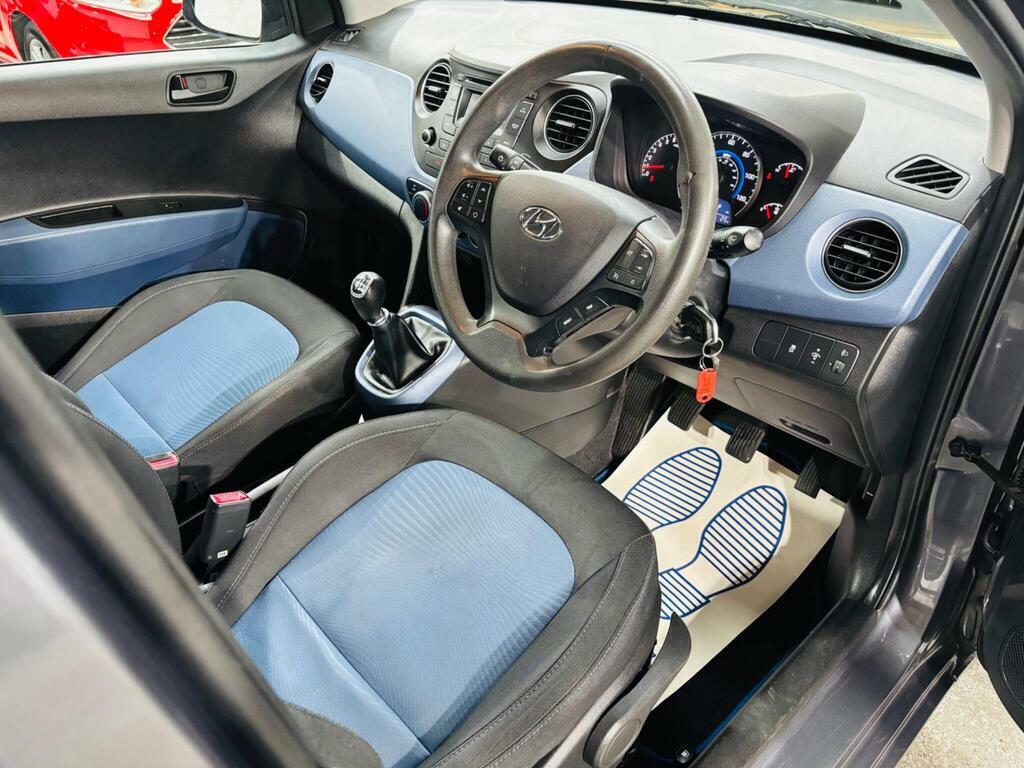 Hyundai I10 Premium Black #9