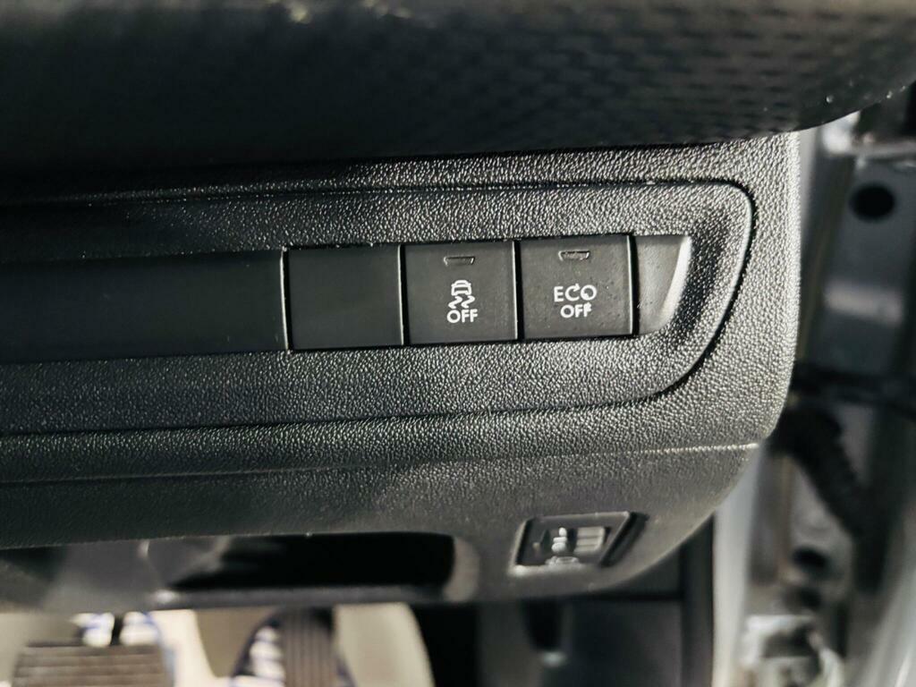 Peugeot 208 1.0 Puretech Access Ac  #16