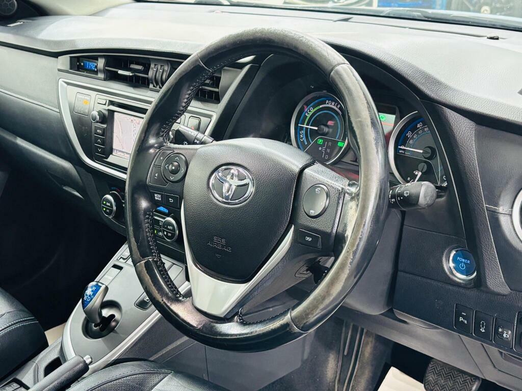Toyota Auris  Grey #10