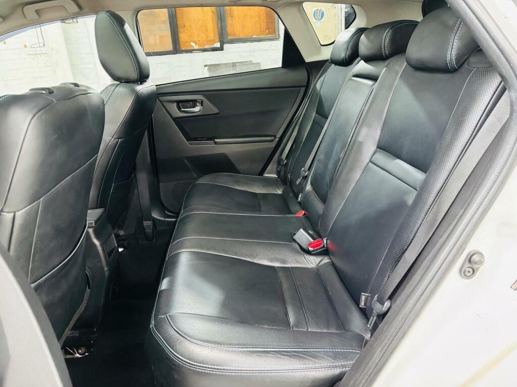 Toyota Auris  Grey #14
