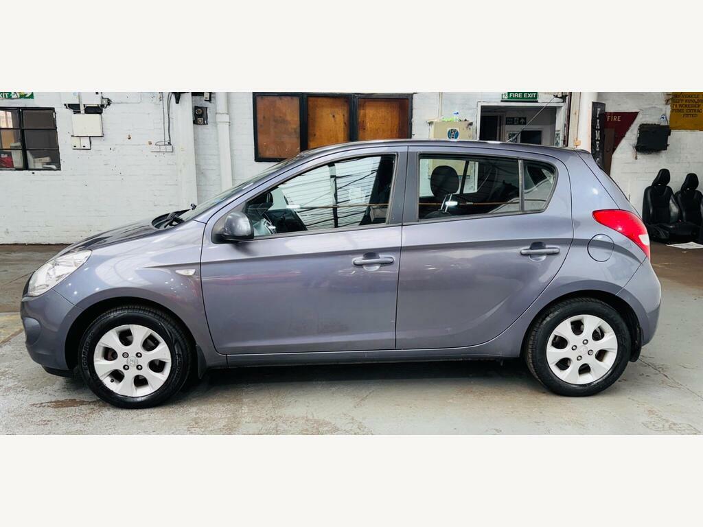 Hyundai I20 1.2 Classic Euro 4 Red #8