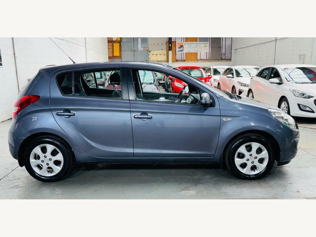 Hyundai I20 1.2 Classic Euro 4 Red #7