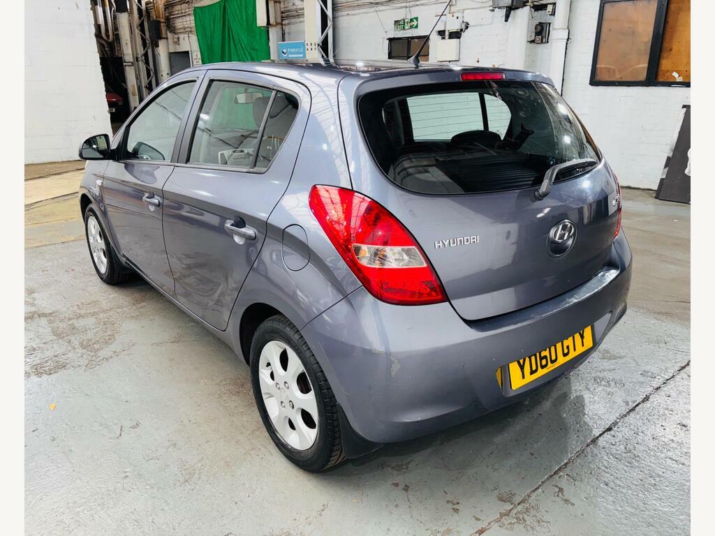 Hyundai I20 1.4 Comfort Euro 5 Grey #6