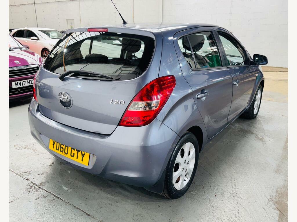 Hyundai I20 1.4 Comfort Euro 5 Grey #4