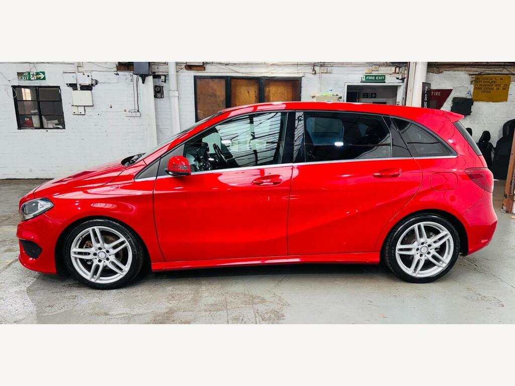 Mercedes-Benz B Class B 180 Sport Premium Aut Red #8