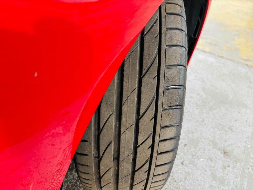 Mercedes-Benz B Class B 180 Sport Premium Aut Red #27