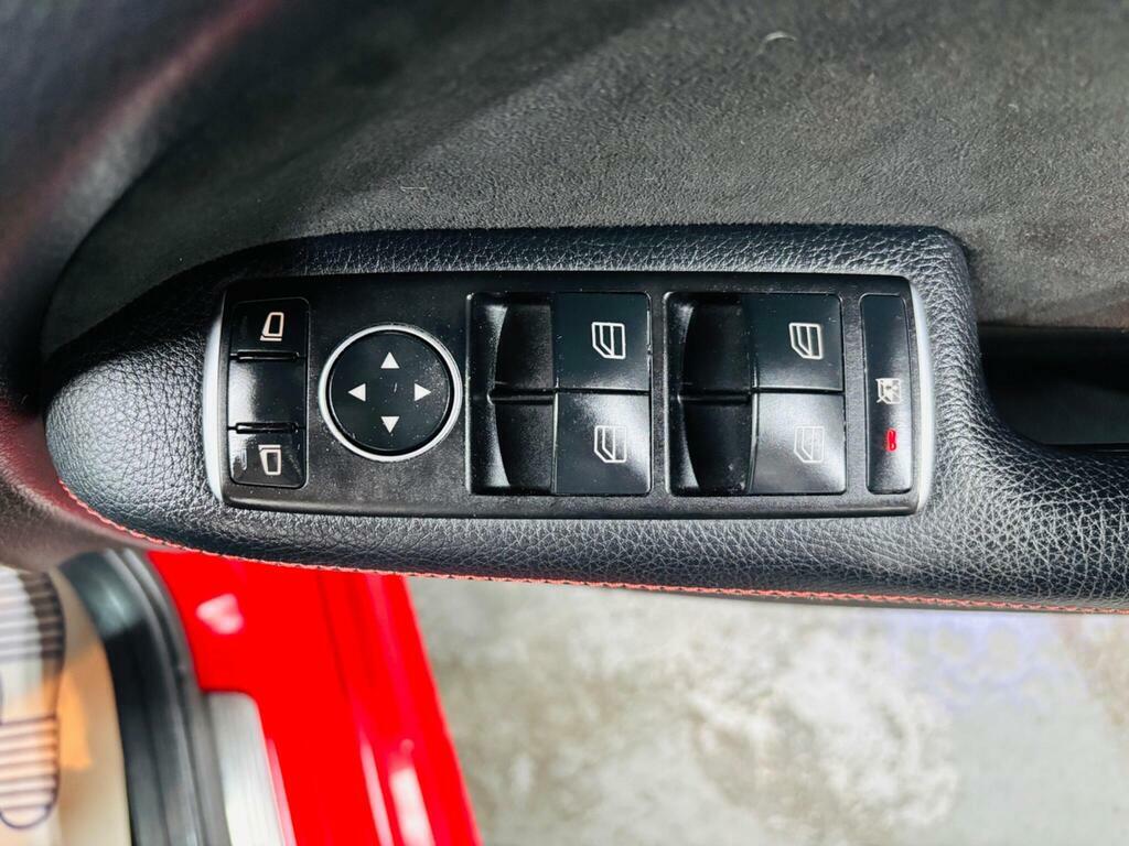 Mercedes-Benz B Class B 180 Sport Premium Aut Red #15