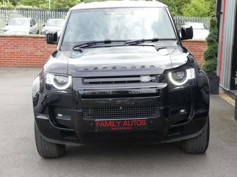 Land Rover Defender 110 3.0 D300 Hard Top X-dynamic Hse 3 Seat - 20 AY73UGW Black #4