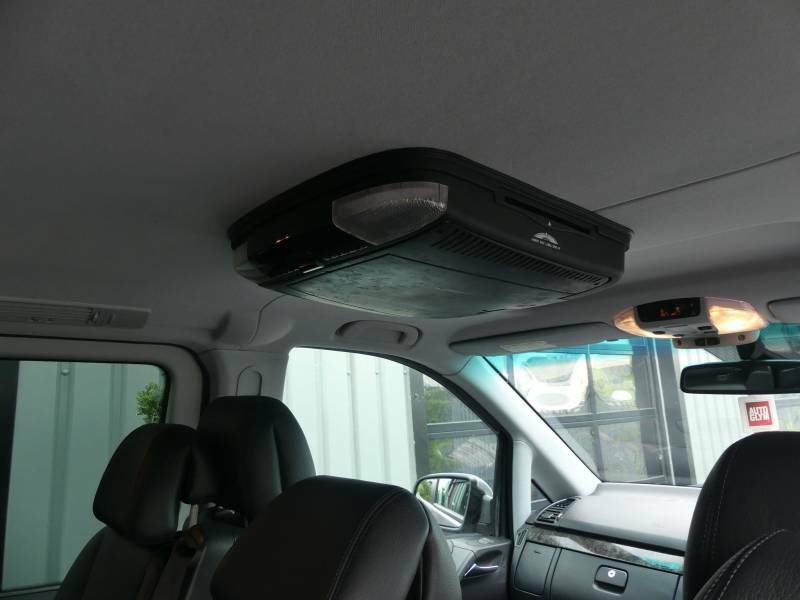 Mercedes-Benz Viano Cdi Blueefficiency Ambiente White #15
