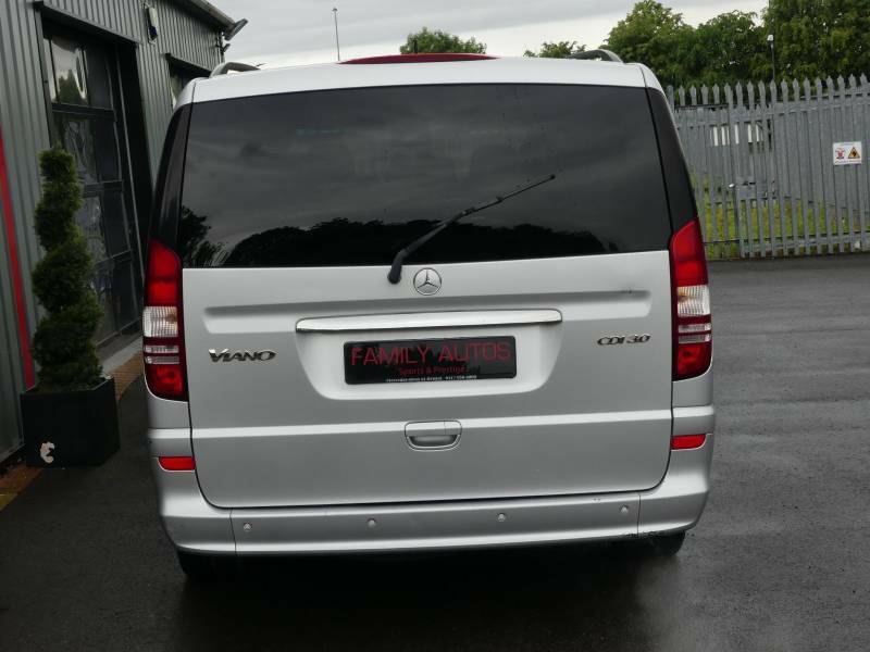 Mercedes-Benz Viano Cdi Blueefficiency Ambiente White #9