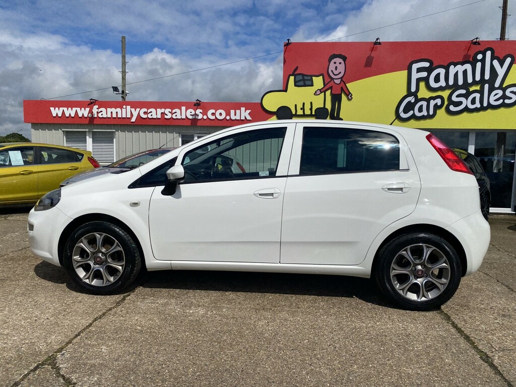 Fiat Punto 1.2 Pop Euro 6 White #9