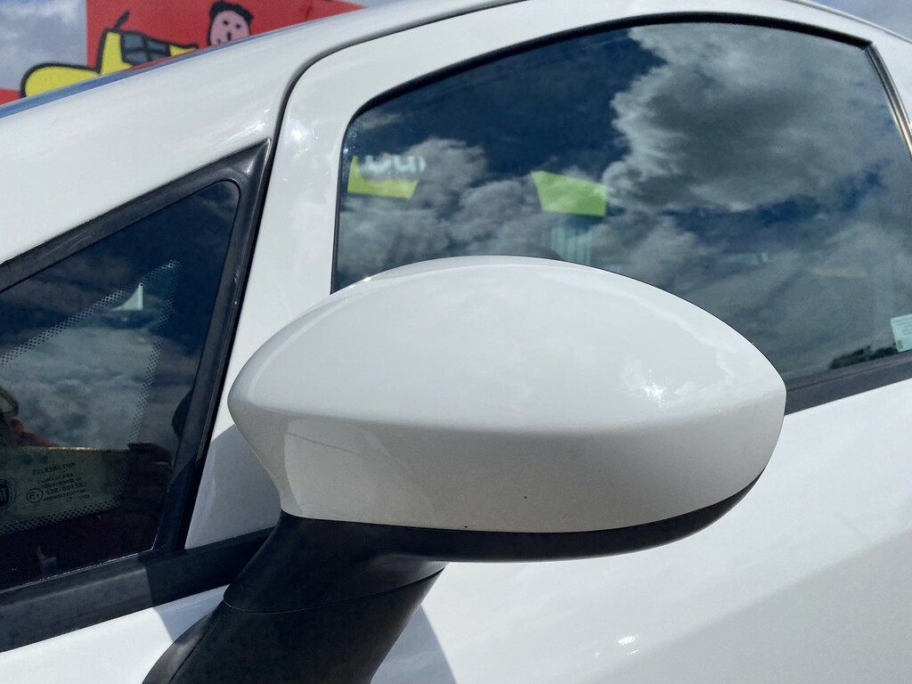 Fiat Punto 1.2 Pop Euro 6 White #10