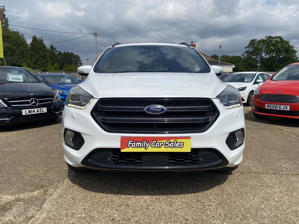 Ford Kuga 2.0 Tdci Ecoblue St-line White #4