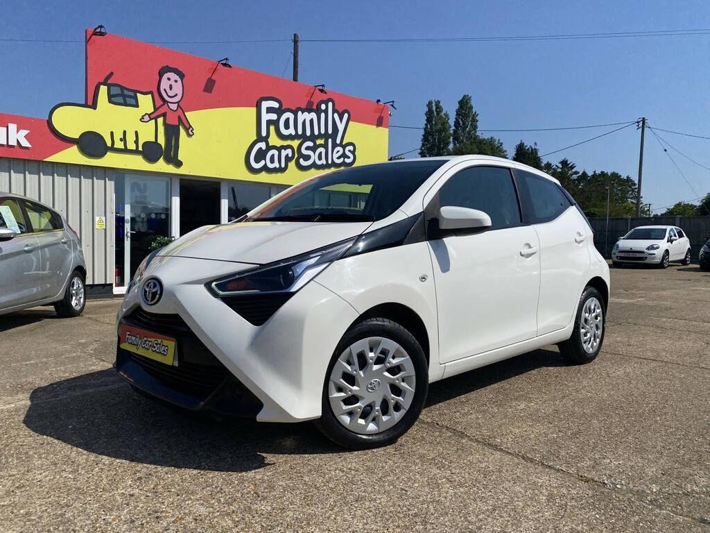 Toyota Aygo 1.0 Vvt-i X-play White