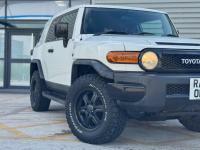 Toyota FJ Cruiser 4.0 V6 Beige #40