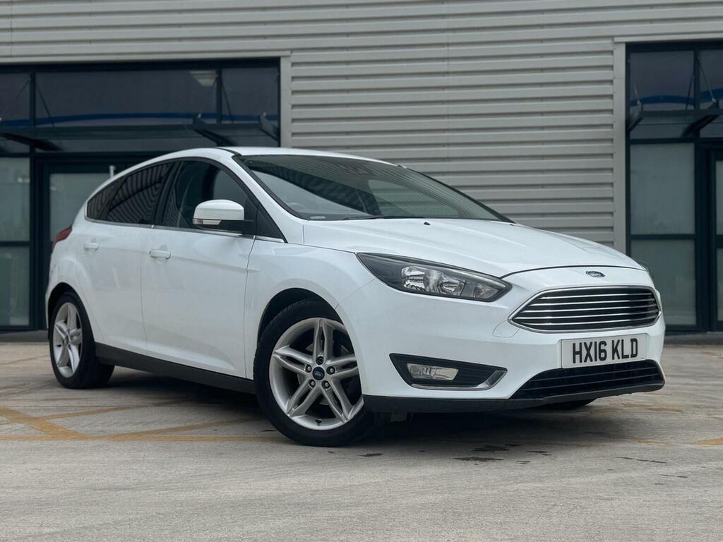 Ford Focus 1.0T Ecoboost Titanium Euro 6 Ss HX16KLD White