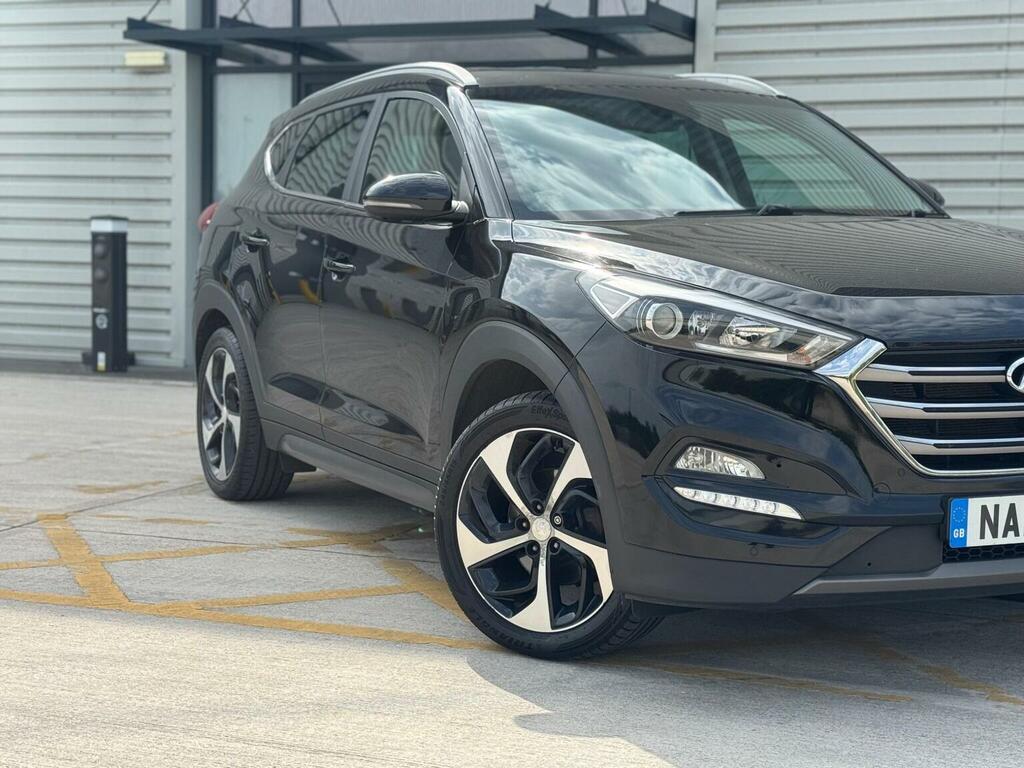 Hyundai Tucson Suv 2.0 Crdi Blue Drive Premium Euro 6 Ss NA16EZO Black #3