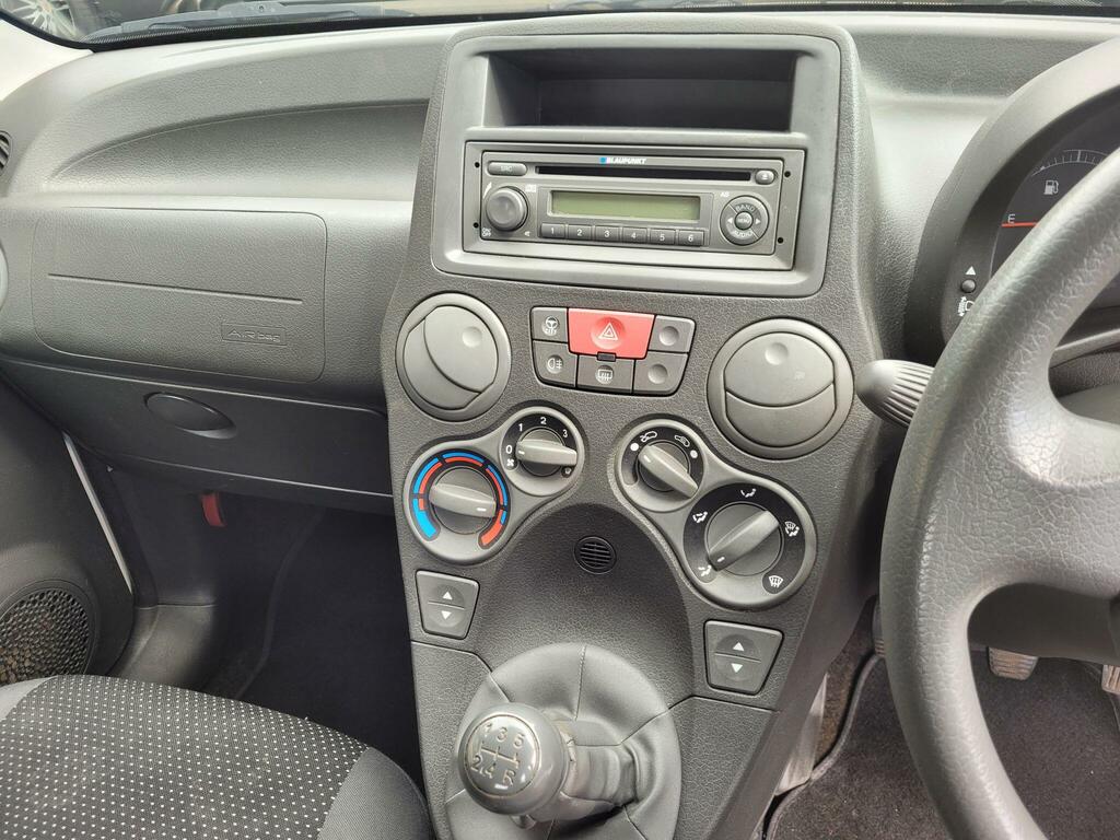Fiat Panda 1.1 Eco Active Red #24
