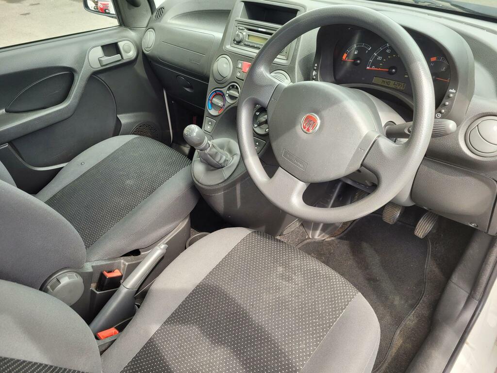 Fiat Panda 1.1 Eco Active Red #13