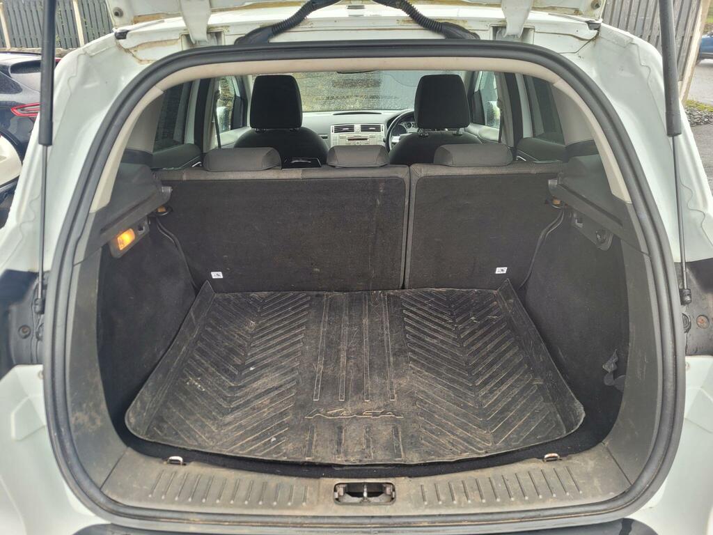 Ford Kuga Suv Silver #35
