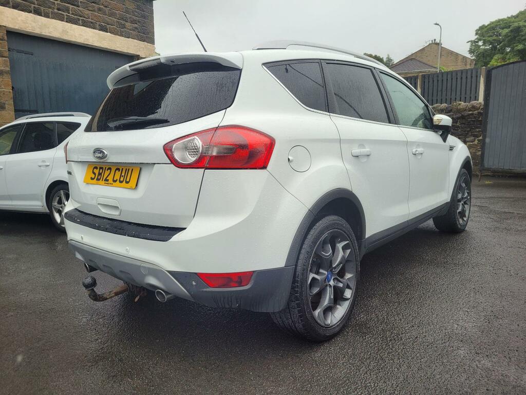 Ford Kuga Suv Silver #3