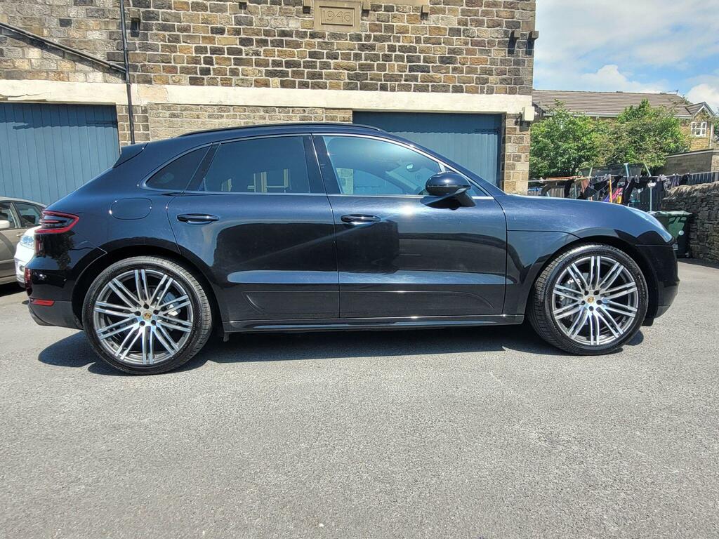 Porsche Macan S Black #5