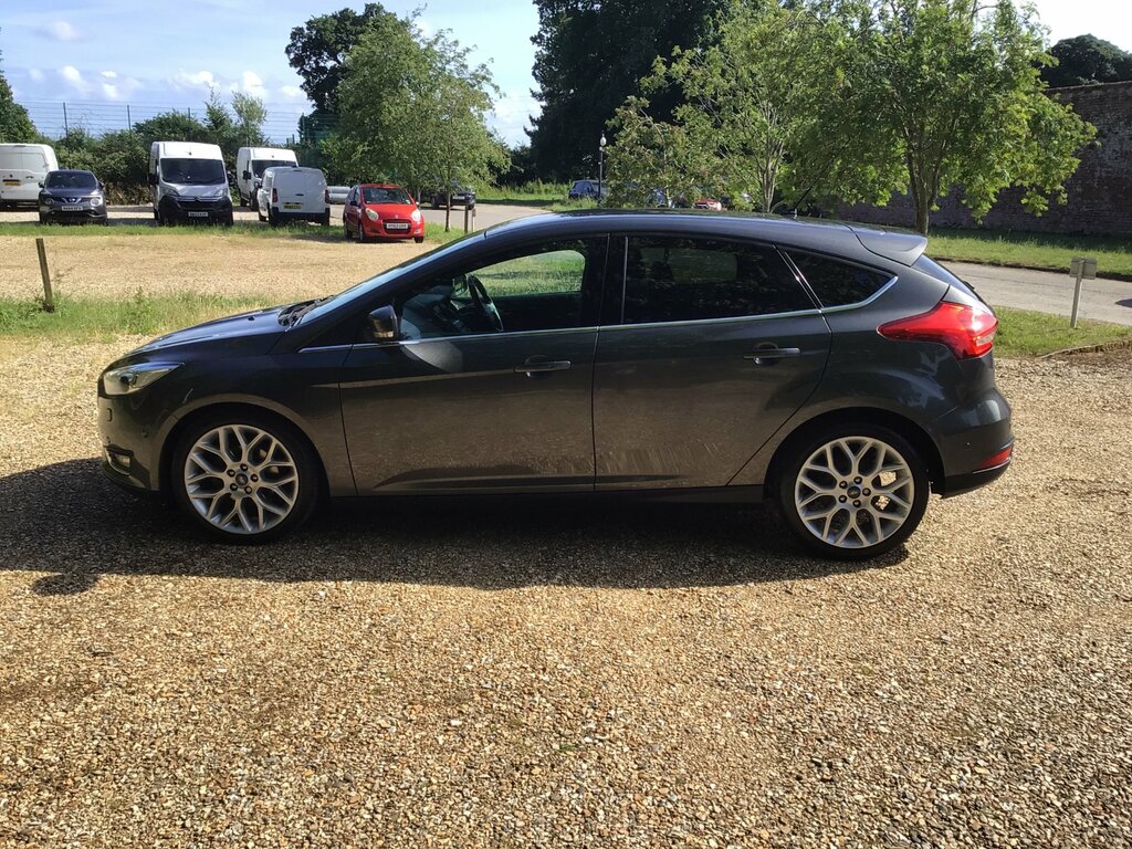 Ford Focus 1.5 Tdci Titanium X Hatchback Powershif Grey #6