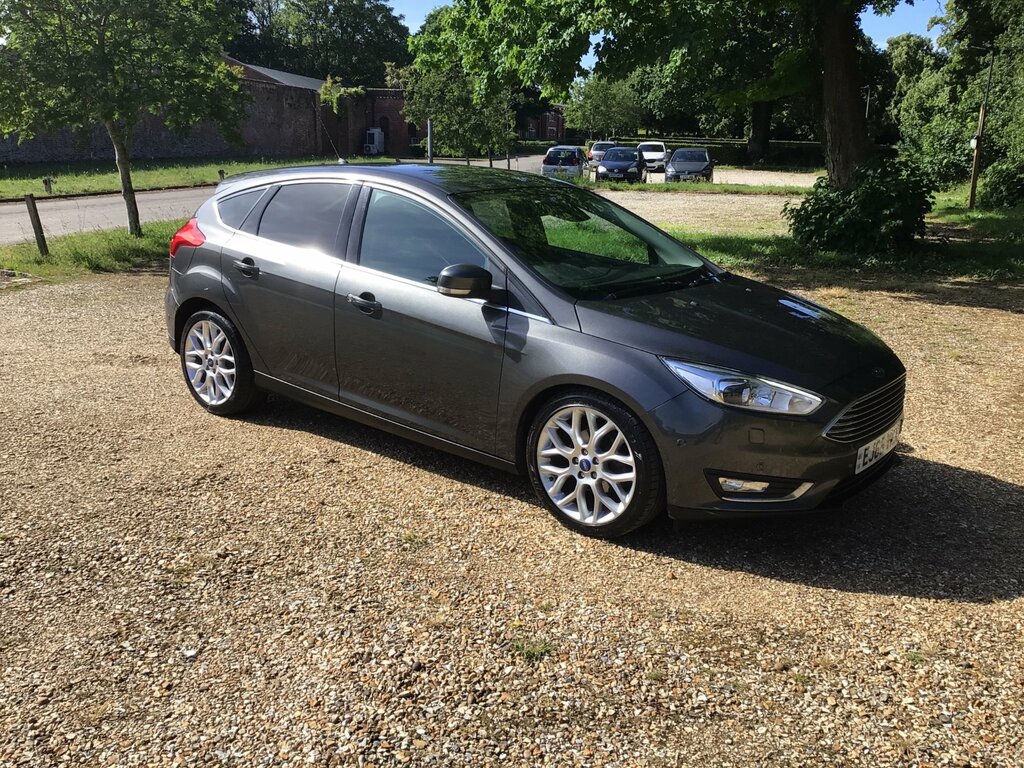 Ford Focus 1.5 Tdci Titanium X Hatchback Powershif Grey #2