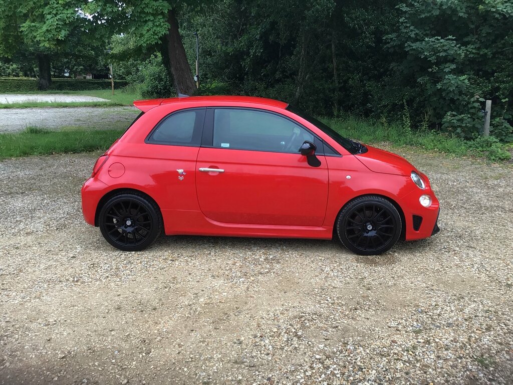 Abarth 595 1.4 T-jet Trofeo Hatchback Euro Red #3